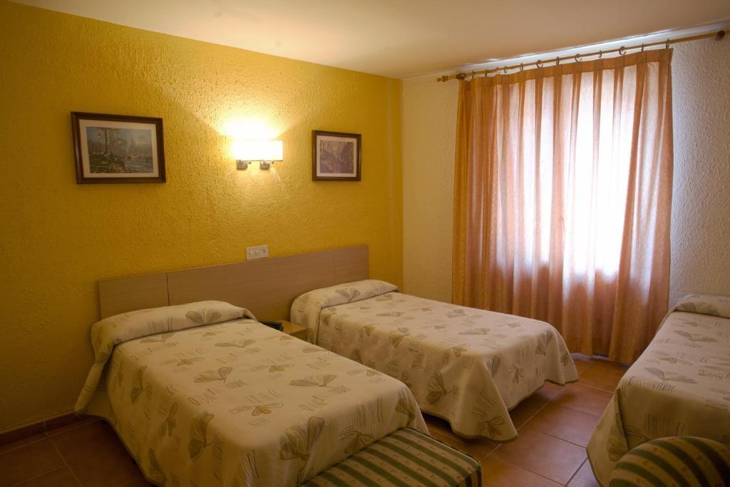 Hotel La Paz Jaca Pokoj fotografie